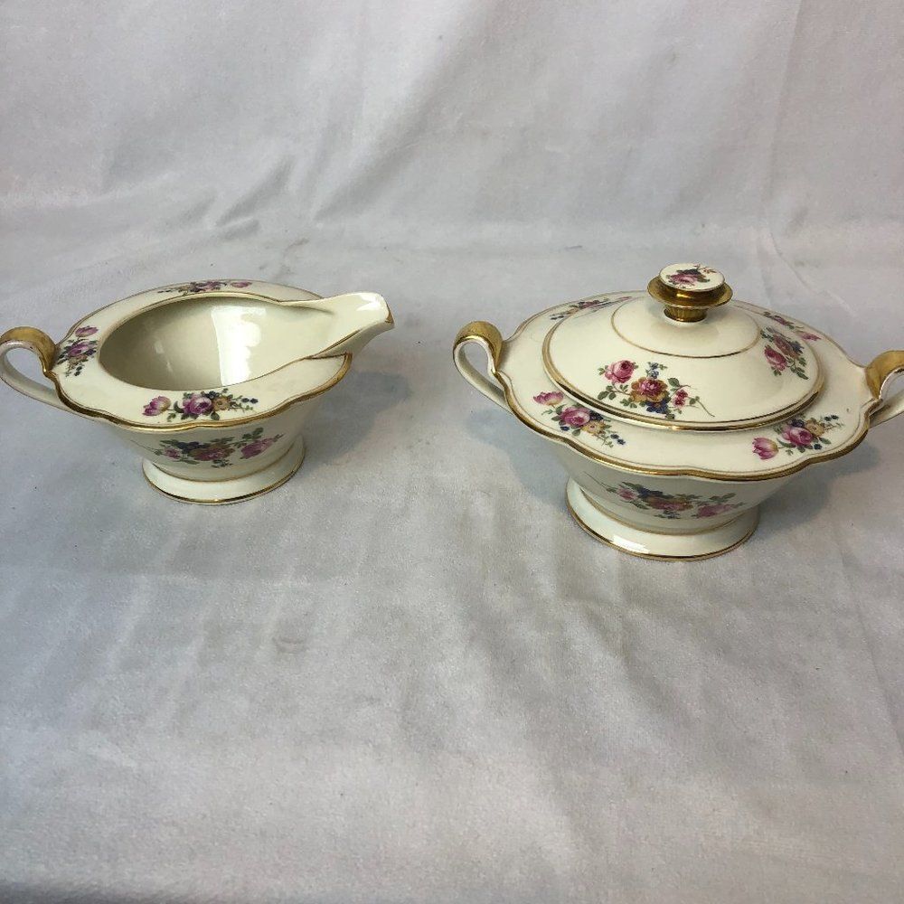Royal Bayreuth Bavaria Vintage Creamer And Lidded Sugar Dish.    F1